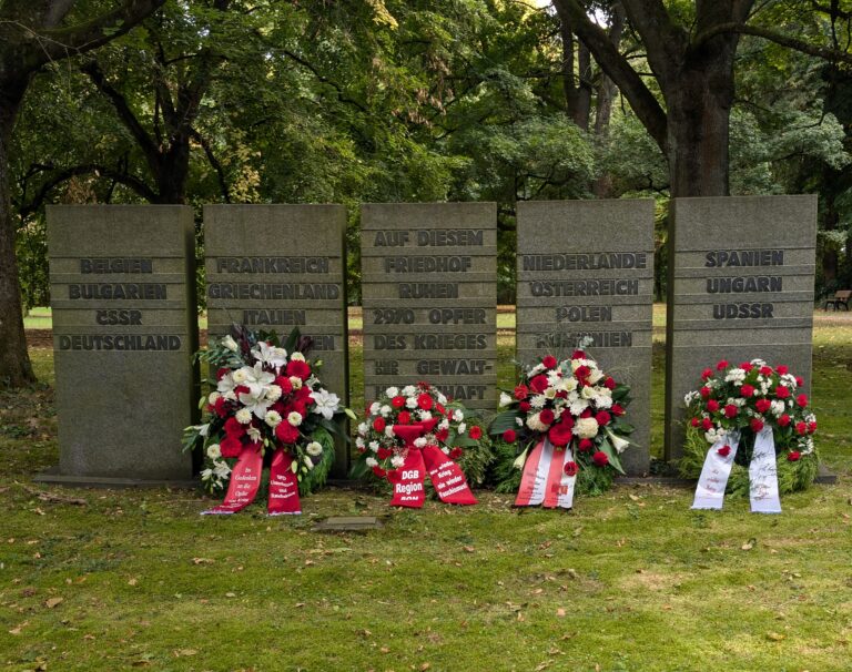 Antikriegstag 2025: Gedenken am Friedhof Jammertal